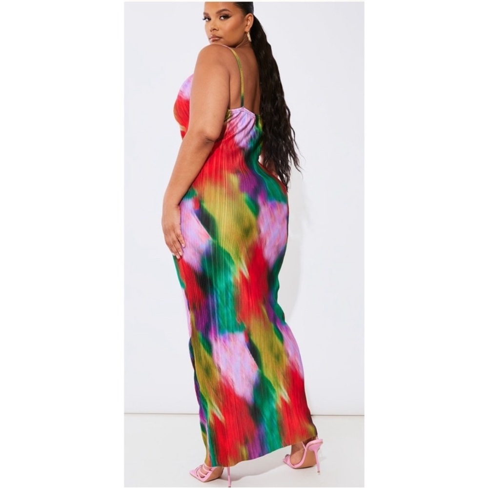 PrettyLittleThing Multicolor Tie-Dye Maxi Dress - Picture 3 of 5